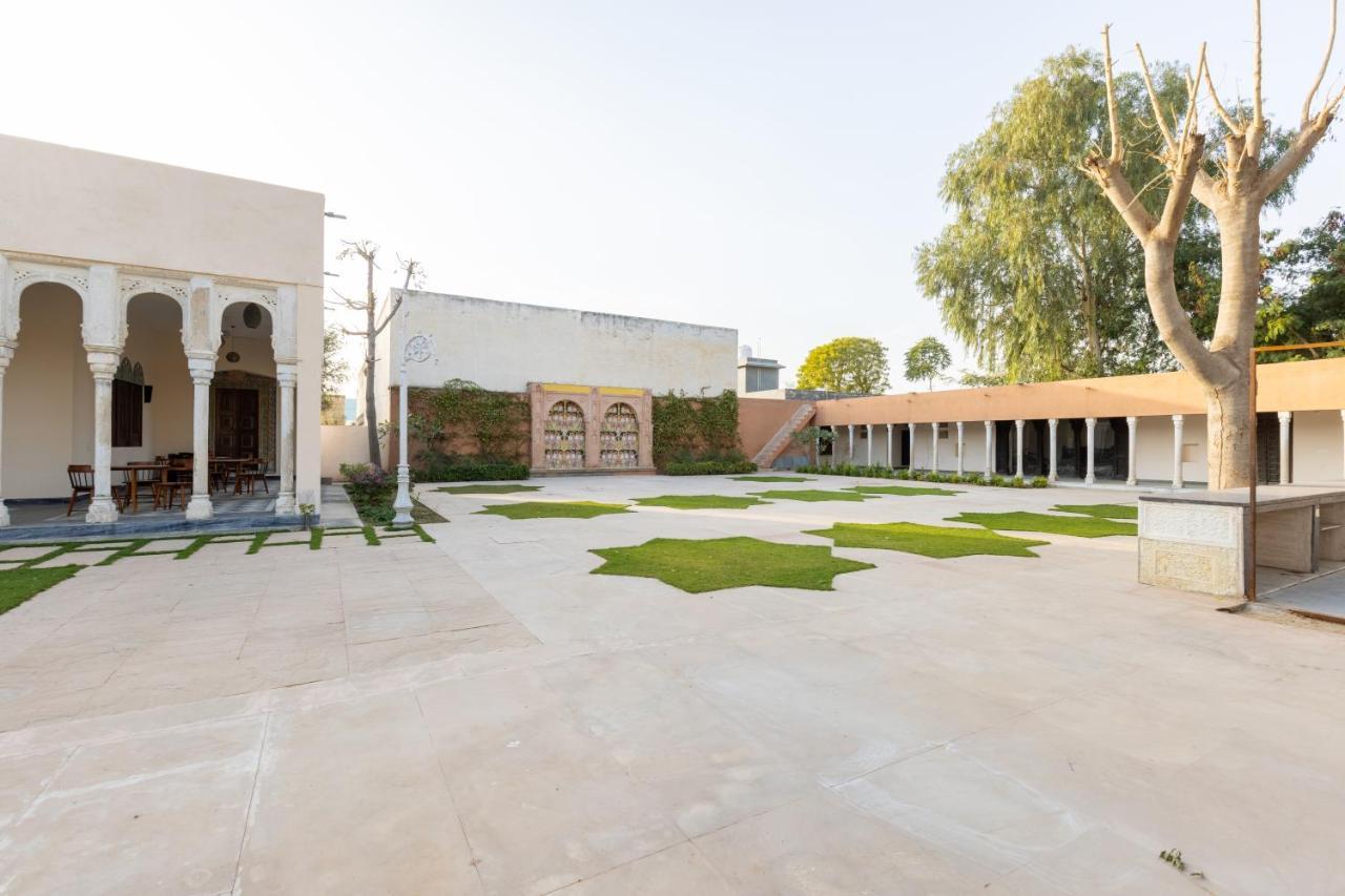 Vivaana Culture Hotel Mandawa Bagian luar foto