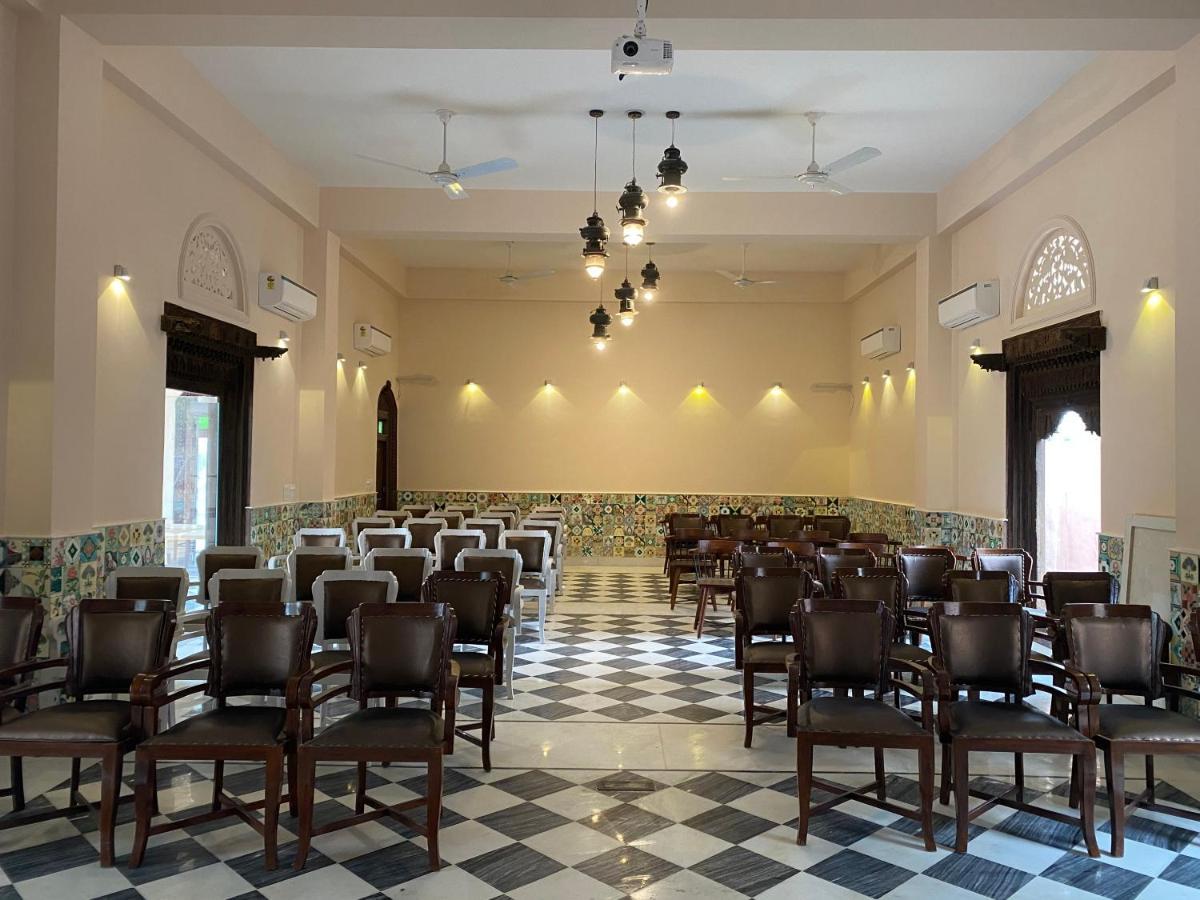 Vivaana Culture Hotel Mandawa Bagian luar foto